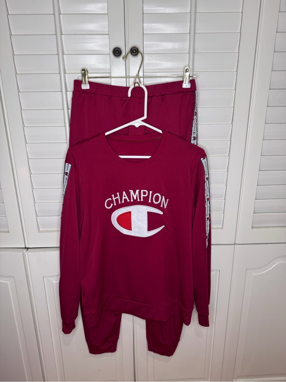 Champion Maroon Logo Sweatshirt & Jogger Set